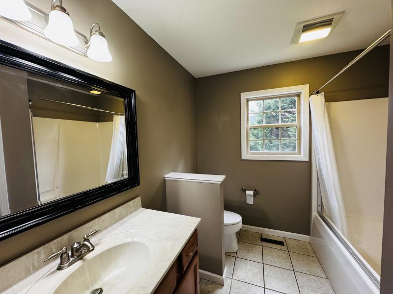 Hendersonville Home - Image# 28