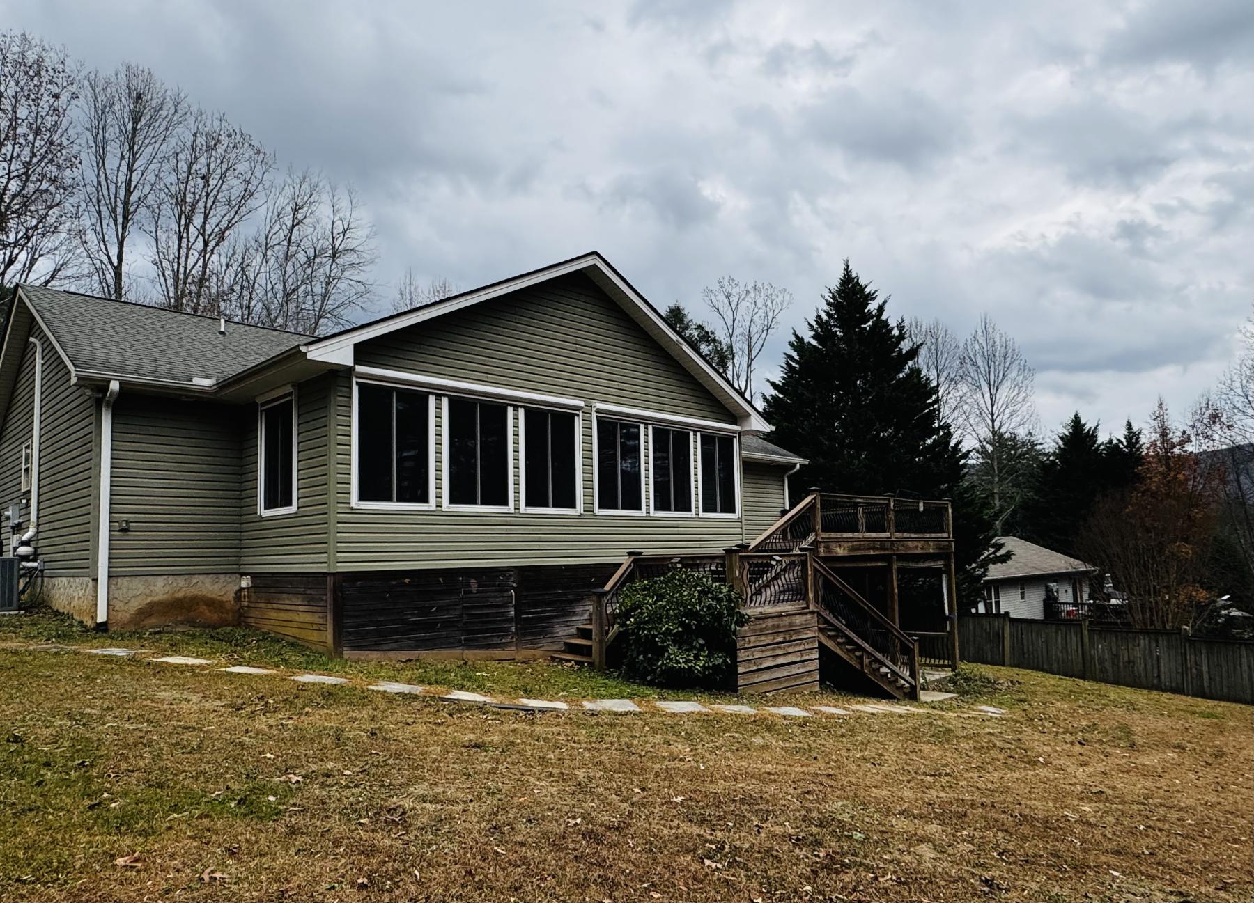 Hendersonville Home - Image# 32